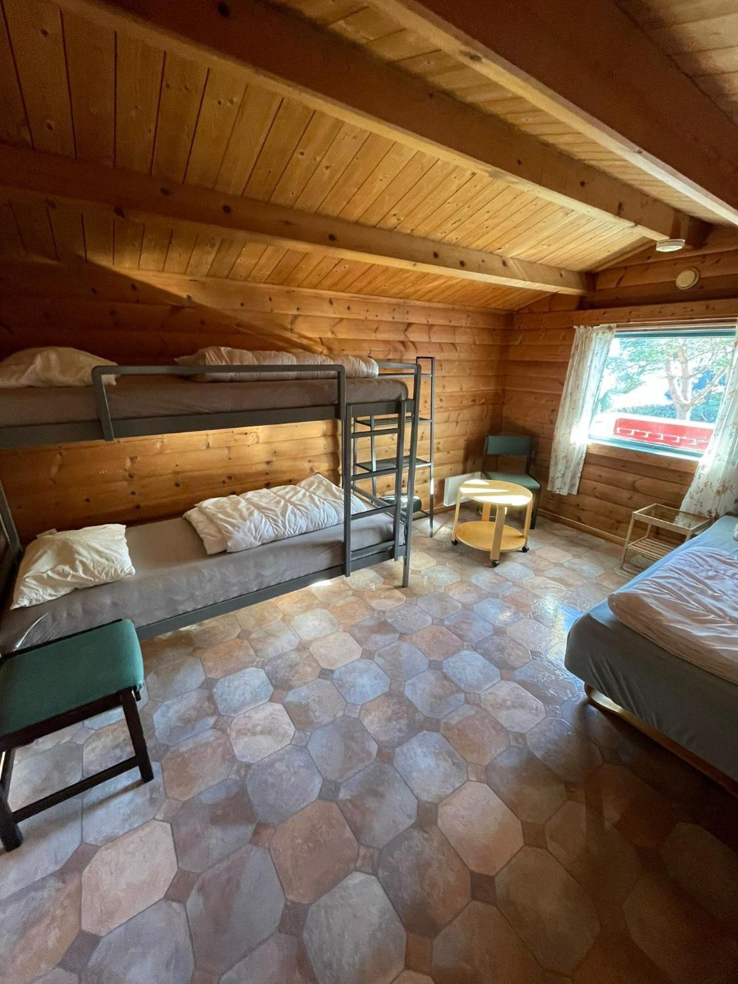 Langenuen Motel & Camping ストード エクステリア 写真